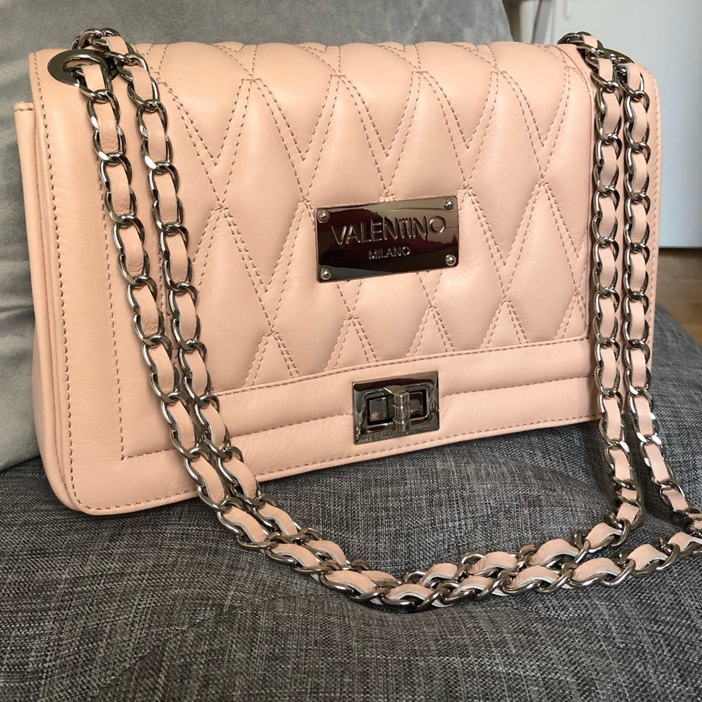 Valentino Milano Handbag - LIKE NEW CONDITION Pink